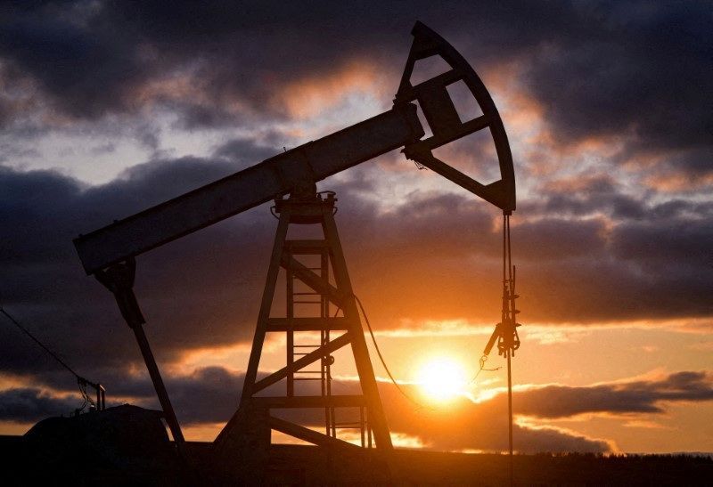 Rússia anuncia corte na produção de petróleo no 2º trimestre