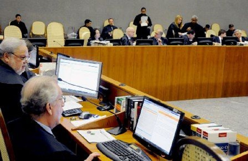 Terceira Turma reforma acórdão que não admitiu ação autônoma de honorários em caso de omissão