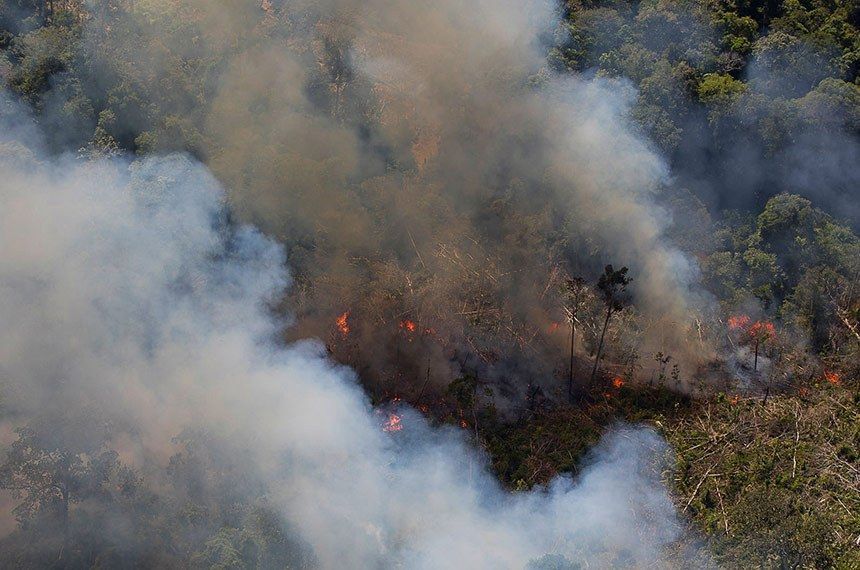 Combate a incêndios florestais em Mato Grosso ganha força em segundo mês de crescimento