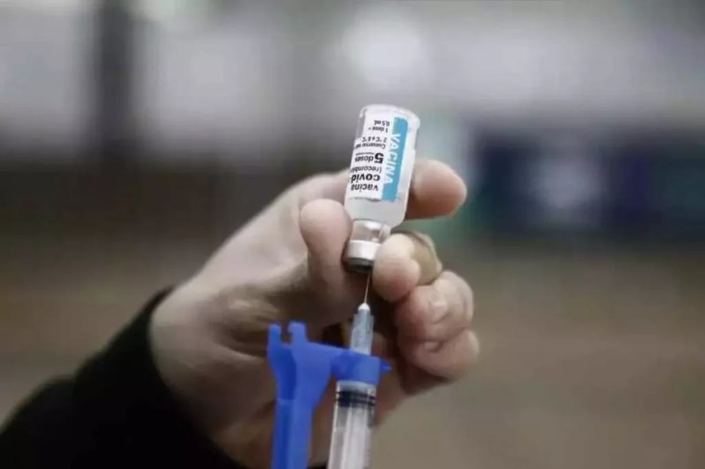 Ministério da Saúde incinerou R$ 227 milhões em vacinas da Covid em 2024