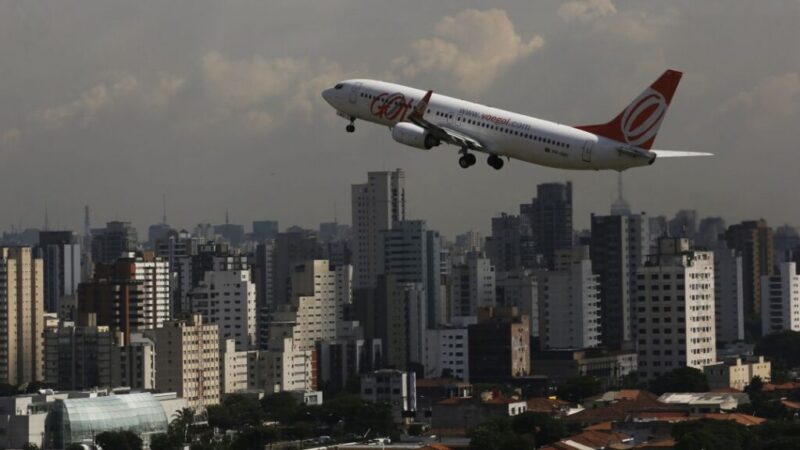 Reforma vai aliviar imposto da aviação regional, mas deslocamento entre metrópoles terá “tributo cheio“