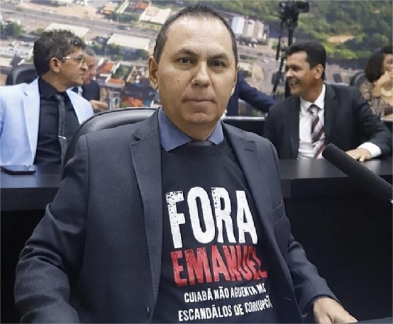 Vereador Dilemário xinga Emanuel “Prefeito do Paletó, corrupto, canastrão e caloteiro”