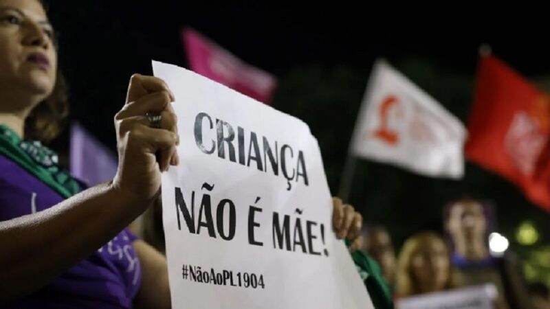 OAB discute parecer sobre PL que equipara aborto a homicídio