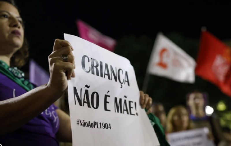 OAB discute parecer sobre PL que equipara aborto a homicídio