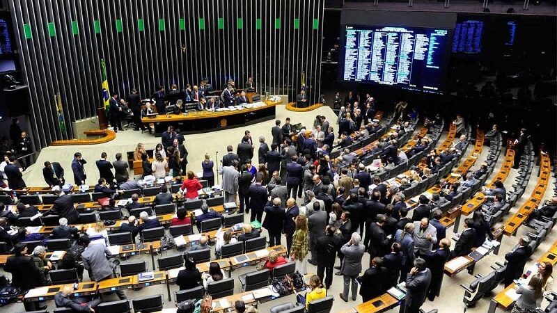 Câmara aprova Combustível do Futuro e projeto vai à sanção