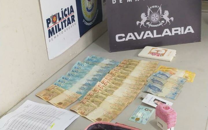 Cavalaria prende homem e recupera R$ 1,9 mil furtados de veículo em Cuiabá