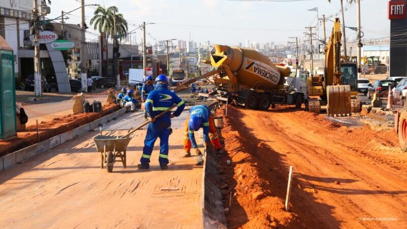 Governo  admite atraso nas  e que obra BRT para 2026