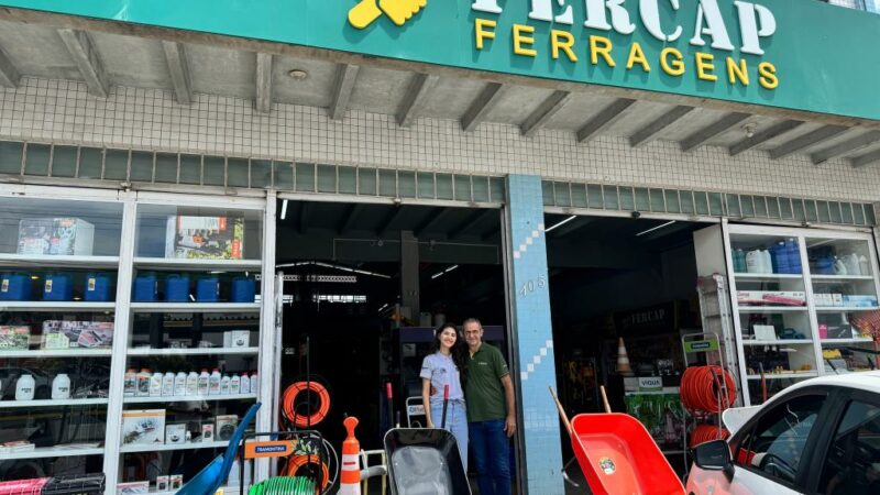 Loja de ferragens de Cuiabá fecha parceria internacional com crédito da linha Empresarial da Desenvolve MT