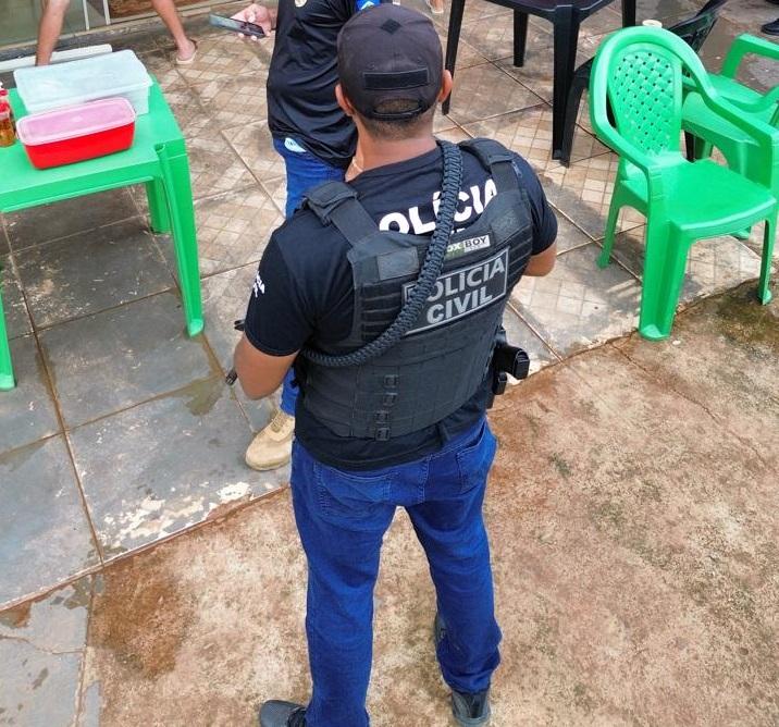 Polícia Civil prende traficante responsável por comandar tráfico de drogas em Confresa