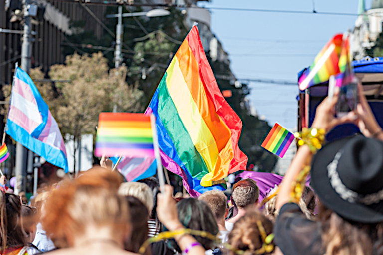 Vereador de Cuiabá protocola projetos que proíbem participação de menores em paradas LGBTQIA