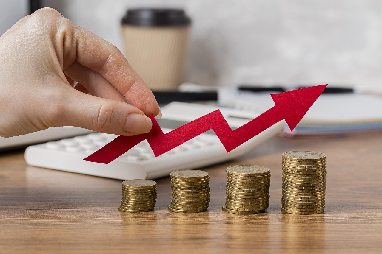 Mercado eleva previsão para expansão da economia para 2,02% em 2025