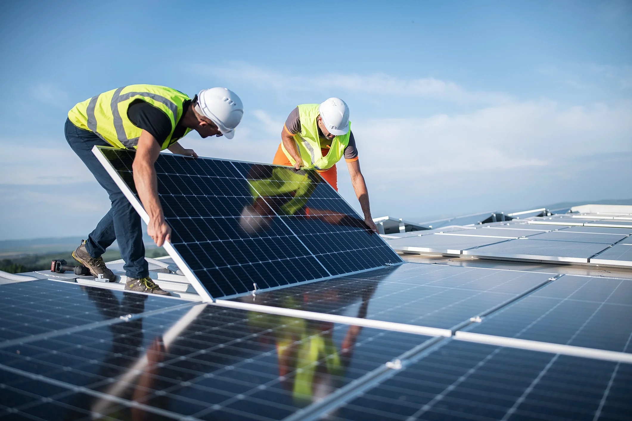 Justiça acata pedido da ALMT e suspende cobrança de ICMS sobre energia solar