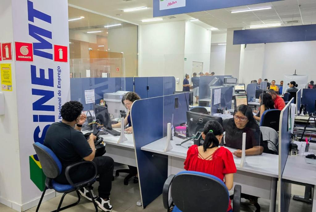 Sine disponibiliza mais de 2,6 mil vagas de emprego em Mato Grosso nesta semana