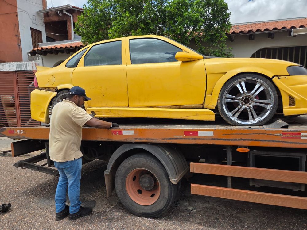 Veículos abandonados são recolhidos pela Semob em poucos dias de ação