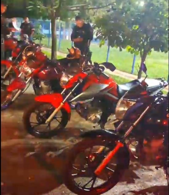Polícia Militar frustra rolezinho em Rondonópolis e apreende 30 motocicletas irregulares