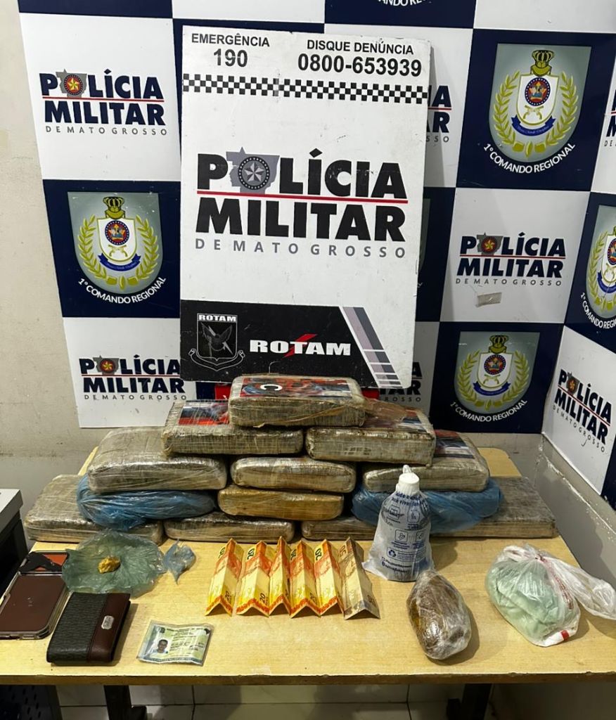 Rotam prende dois suspeitos por tráfico de drogas e apreende 13 tabletes de maconha