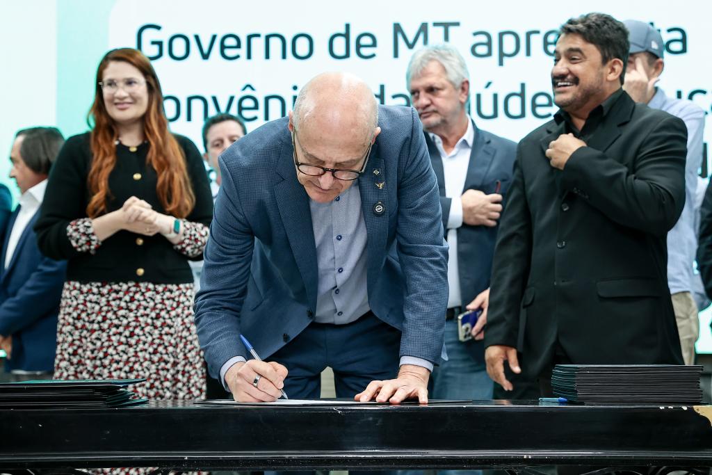 MAIS R$ 110 MILHÕES EM INVESTIMENTOS: Parceria entre Governo e municípios do Vale do Teles Pires e Portal da Amazônia: “Visão dessa gestão nos ajuda a planejar as obras”, afirma prefeito