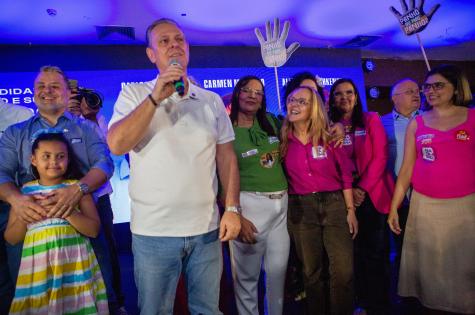 Centro-esquerda forma bloco unificado para eleições em MT