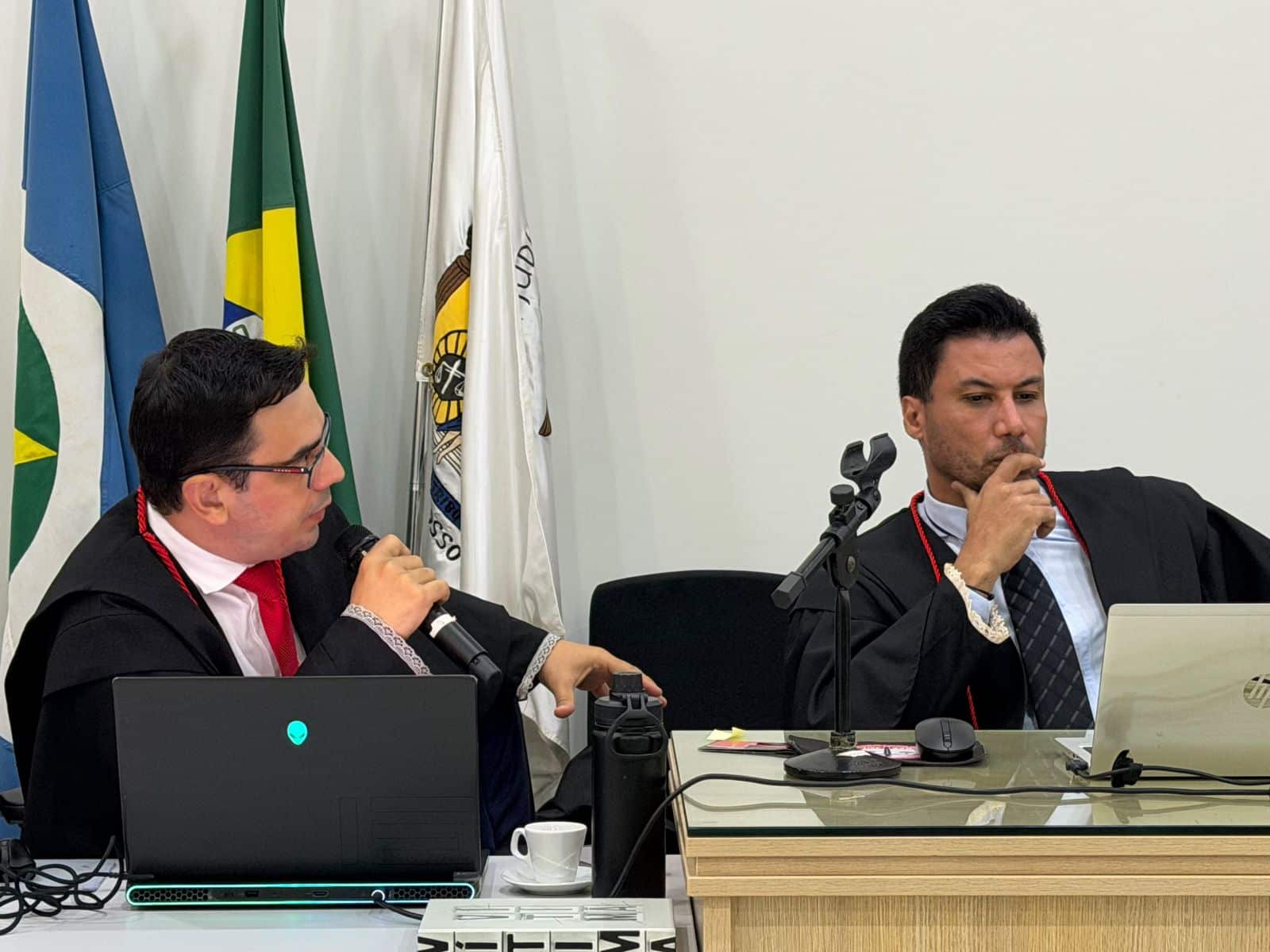 Júri de policiais penais acusados de matar jovem em Poxoréu é interrompido e remarcado para 20 de janeiro